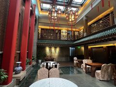 -梅龙镇酒家(南京西路总店)