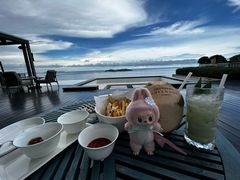 -瑰丽酒店·海吧·天际下午茶·现场DJ·天台酒吧