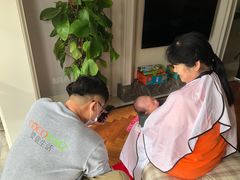 -爱的果实月嫂育婴师(世纪东方店)