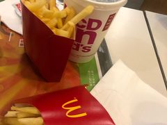 -麦当劳(中山公园龙之梦店)