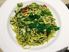 -必胜客(证大大拇指店)