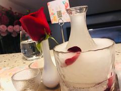 玫瑰与山泉米酒的浪漫-素描餐厅(灵隐天竺店)