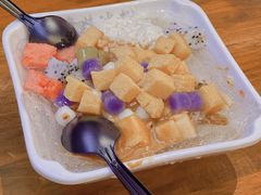 -串妹花式冰粉(乐山总店)