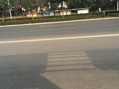 -怡人怡口牛排海鲜自助(飞龙大厦店)