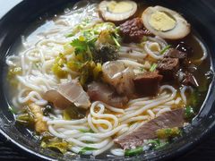 -花溪巷牛肉粉(泉城路店)