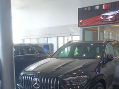 -天津波士信达奔驰4S店(卫津南路店)