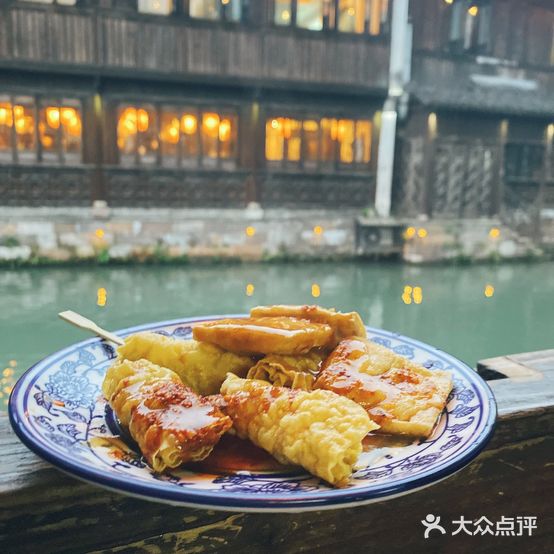 茅老太臭豆腐