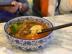 番茄牛腩面-轻捞慢起面馆(新世界百货店)