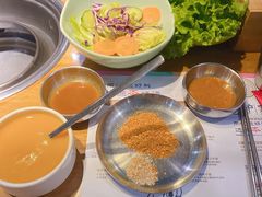 -老炉家木炭烤肉(长江国际店)