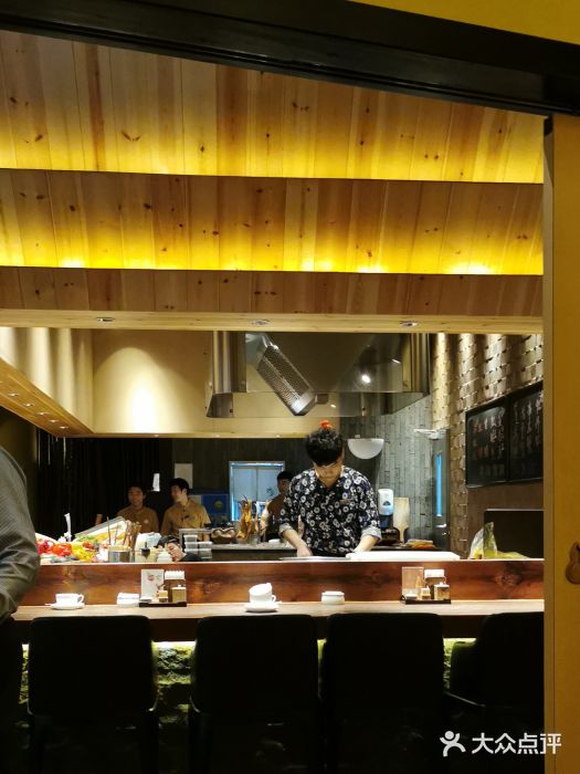 炉匠炉端烧·酒(国金中心商场店)大堂图片