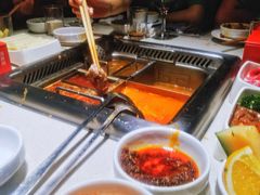 -海底捞火锅鲜切牛肉主题店(长寿路店)