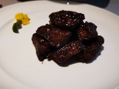 沪市牛肉粒-屋里厢上海菜馆