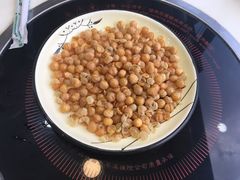 赠送炸黄豆-鑫悦楼煎蟹·16年海鲜大排档