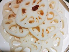 -蜀滋香鲜鱼美蛙火锅(339店)