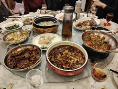 -侬佳蒸菜馆(听潮店)