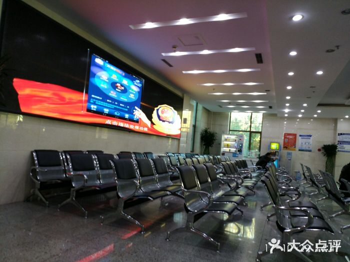 沈阳市公安局交警支队浑南大队车管所图片