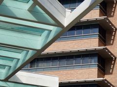 -香港理工大学