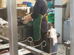 -老黄记手撕烤兔(玉林街店)
