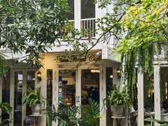 -Fern Forest Cafe