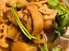 -滇越乘象云南餐厅(豆各庄店)