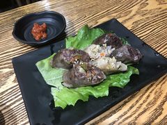 米肠拼盘-吴草鸡爪오초닭발韩食堂(融恒盈嘉中心店)
