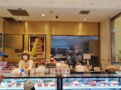 -花花卷卷·鲜食蛋糕(静安久光百货店)