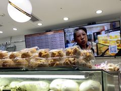 面包甜点陈列柜-白玉兰食品(甜云店)