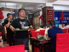 -民间瓦缸煨汤館(嵩山路店)