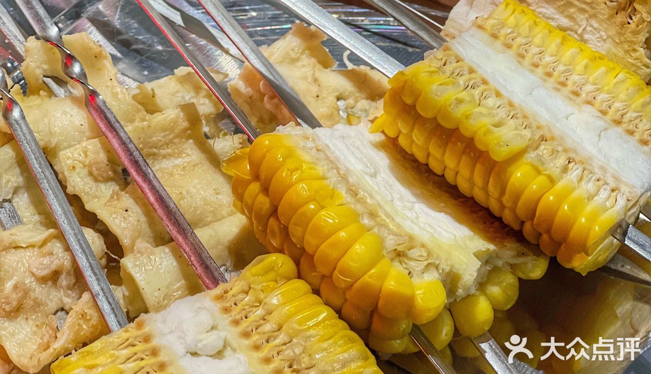 解锁幸福小串的烟火气，每周都要去哈酒撸串