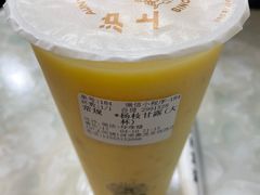 -沪上阿姨鲜果茶(世茂广场宽厚里店)