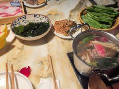 -东道煮牛肉火锅(东盛大街店)