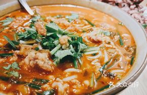 Beef Noodle Soup with Sauce