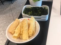 -八合里牛肉火锅(上海中山公园店)