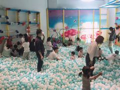 -蒙特利亲子乐园