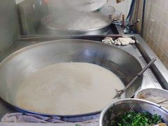 -帖老大羊肉汤烩面烧烤(康复后街总店)