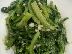 -湖南人家湘菜馆(镇江路店)