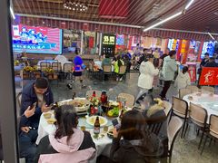 -刘姐啤酒鱼民族演艺餐厅(西街总店)