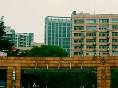 -上海外国语大学(虹口校区)