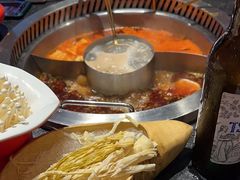 -醉董牛川派鲜肉自选火锅(烟台店)