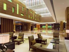 -南阳建业森林半岛假日酒店