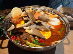 -纳鲁孜·新疆特色餐厅(上海悦荟广场店)