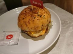-必胜客(上海新南方商城PH店)