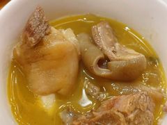 -巢爷老味(东方红店)