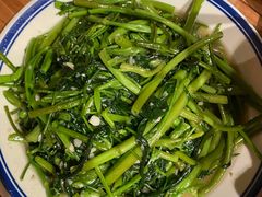 -泥糊破店小酒馆·团建聚餐(南京西路店)