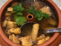-小厨子私房菜·云南美食店