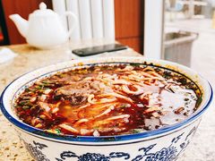 -吾穆勒蓬灰牛肉面·清真(北滨河中路店)