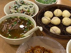 -佬钱湾仔(衣裳街店)