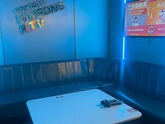 -唱吧麦颂KTV(西单华威潮铺街店)