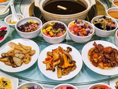 -天宜隆蘑菇宴火锅(石景山旗舰店)