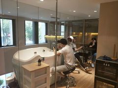 -Pets First伊珊娜洗护·精致美容·家庭式寄养(新会路店)